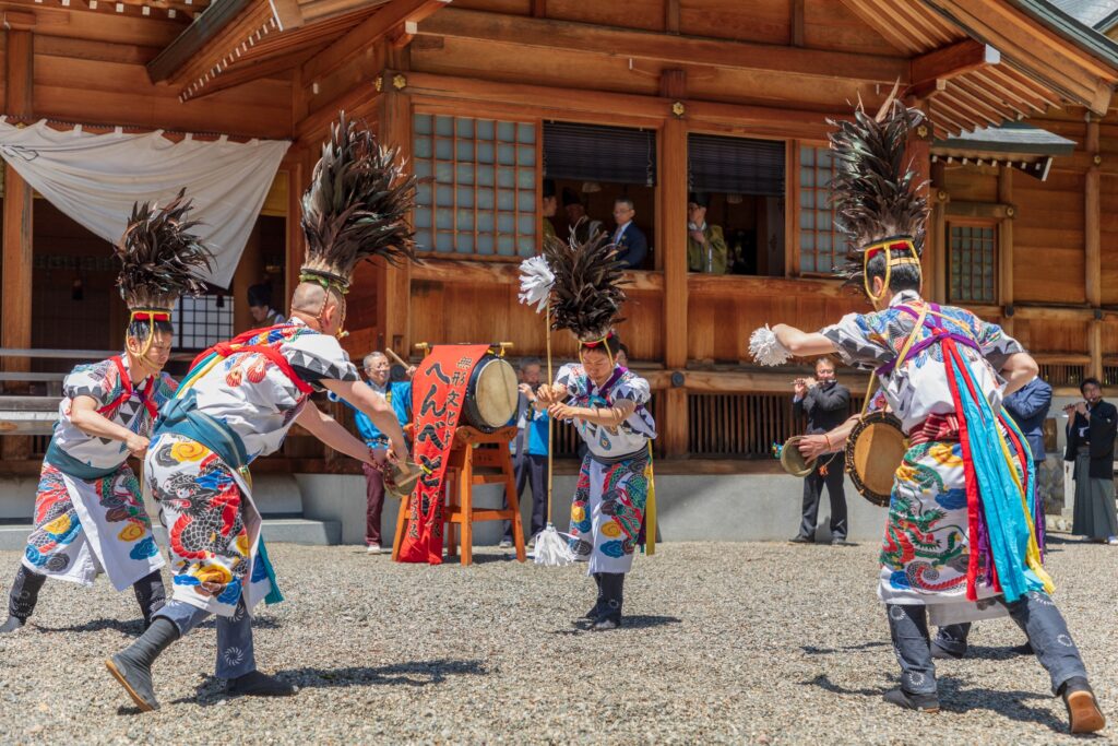 鶏芸　播隆祭・北アルプス飛騨側開山祭（5/10）