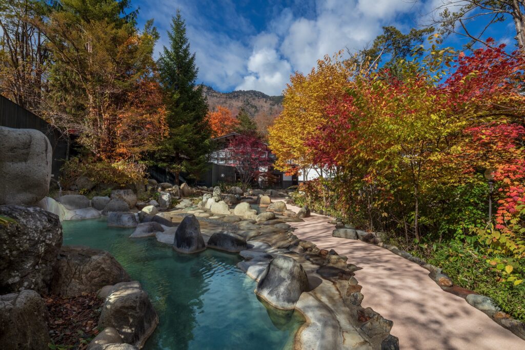 ひらゆの森　秋