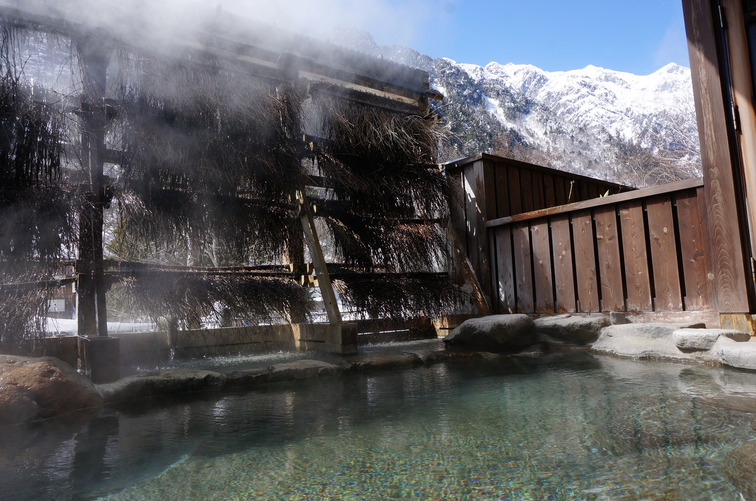 中崎山荘奥飛騨の湯（露天）H27.3.26